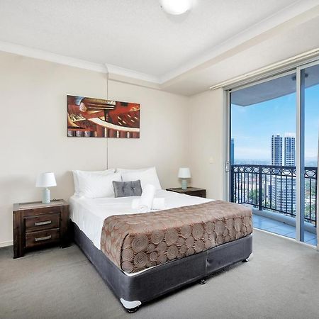 เดอะทาวเวอร์ส ออฟ เชฟรอน เรเนซองส์ - ฮอลิเดย์ โกลด์โคสต์ Apartment ภายนอก รูปภาพ